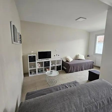 Maison * 2/4 Pers* Sur 度假居