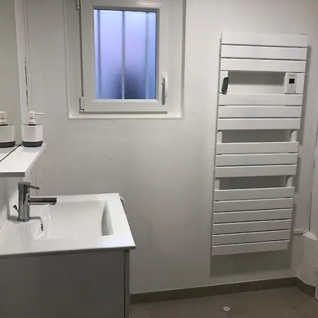 度假居 Maison * 2/4 Pers* Sur 滨海雅尔
